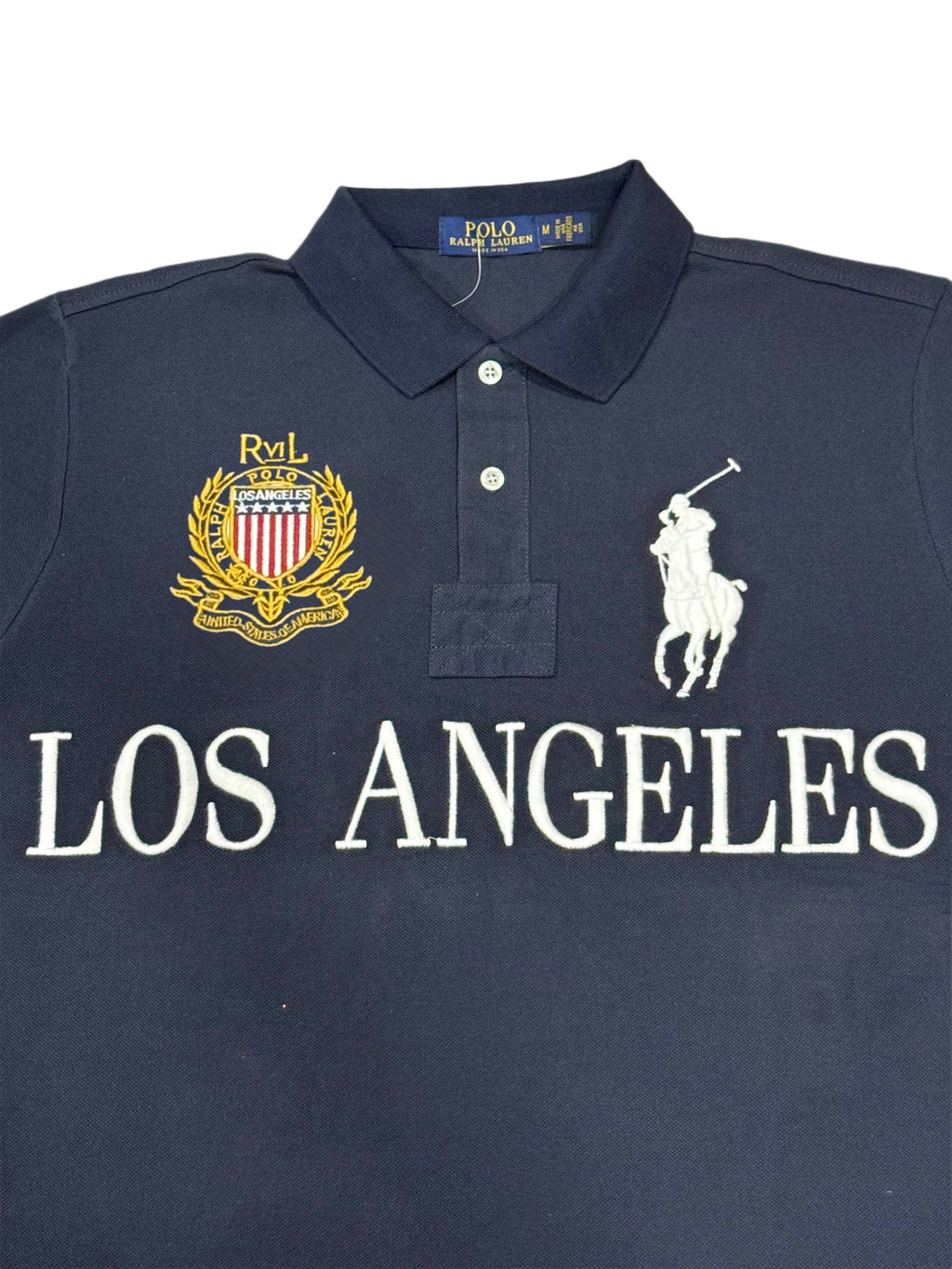 Polo Ralph Lauren Big Pony Los Angeles Foto Cercana de detalles bordados